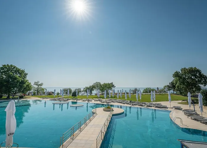 Hotel Cleopatra