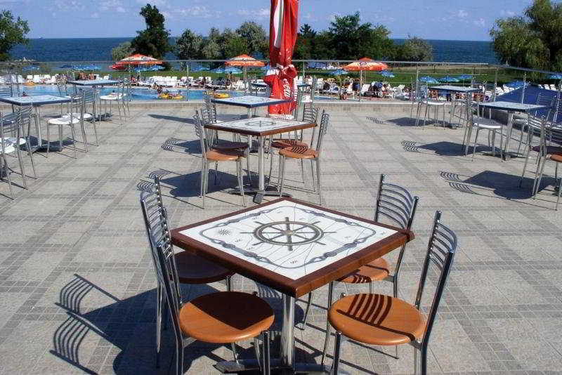 Hotel Cleopatra Saturn